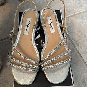 Nina silver dress shoe size 6.5 Skyler-fy from Von Maur